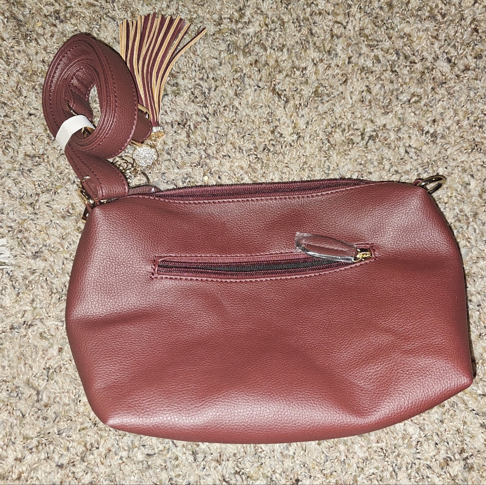 Crossbody purse